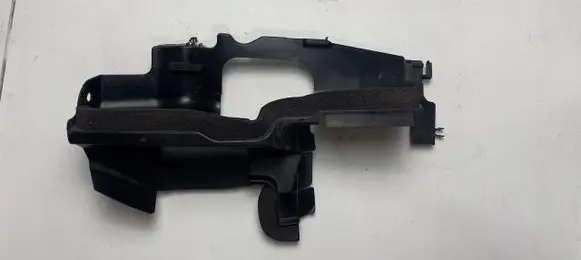 Toyota RAV 4 (XA40) Intercooler air channel guide 36100
