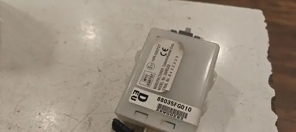 Subaru Outback Door central lock control unit/module 88035FG010