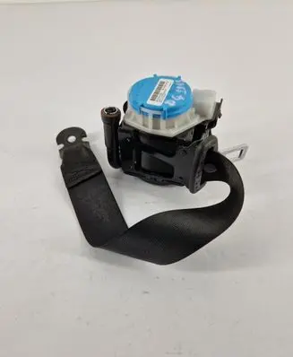 Mercedes-Benz CLA C117 X117 W117 Rear seatbelt 3063559