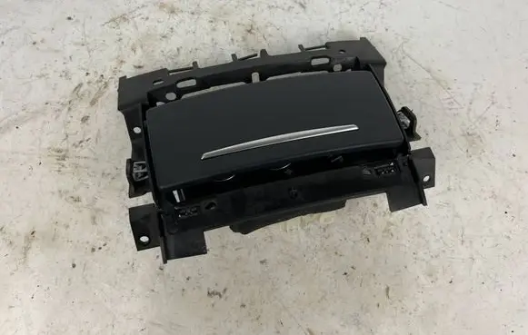 Audi A8 S8 D4 4H Ashtray (rear) 4H0864051B