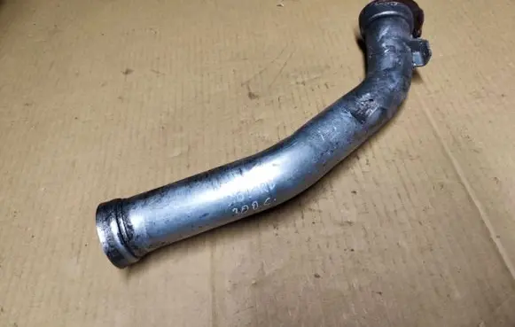Chrysler 300 - 300C Intercooler hose/pipe