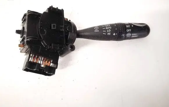 Toyota Corolla Verso E121 Wiper control stalk 173647