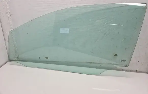 Mercedes-Benz A W169 Front door window/glass (coupe) 