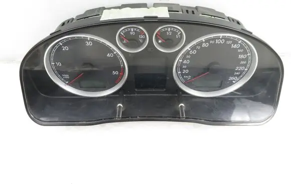 Volkswagen PASSAT B5.5 Speedometer (instrument cluster) 3B0920827AX