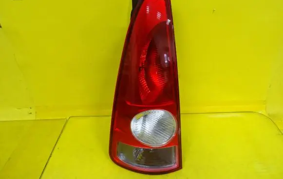 Renault Espace - Grand espace IV Rear/tail lights 8200027153