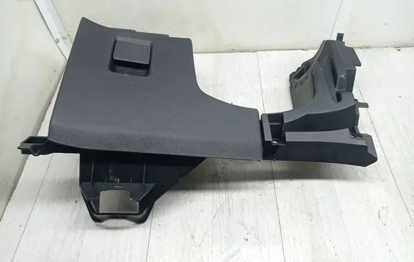 Opel Astra J Glove box 1724934 498951029 13257546