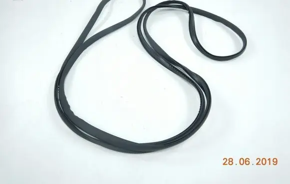 Hyundai Tiburon Rear glass trim 8713127500