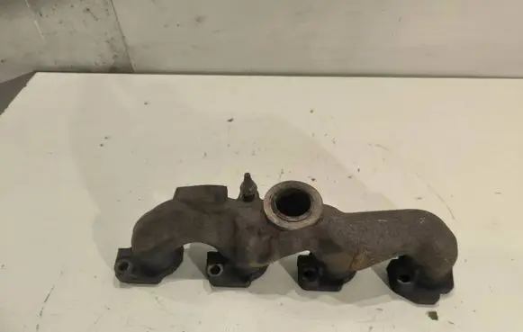 Ford Mondeo MK IV Exhaust manifold 4M5Q9428BB