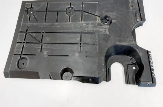 Renault Scenic E-Tech V Front underbody cover/under tray 748147268R