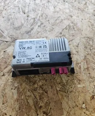 Volkswagen Golf VII Other control units/modules 5WA035284E