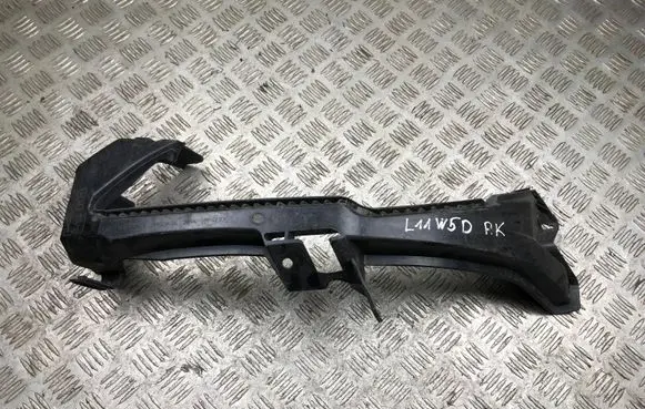 Subaru Legacy Headlight/headlamp mounting bracket