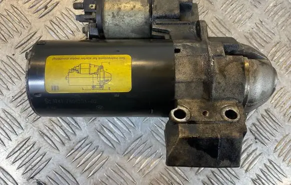 BMW 3 E90 E91 Starter motor 7801203 0001115068
