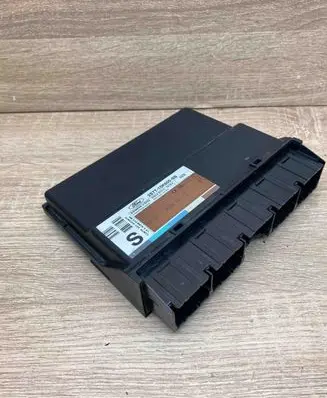 Ford Mondeo Mk III Comfort/convenience module 3S7T15K600SB 5WK48751C