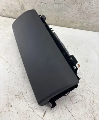 Land Rover Discovery 5 Glove box HY3206024C