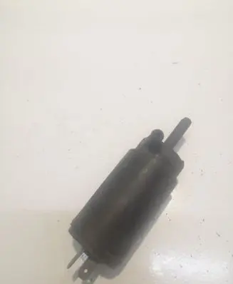 Volkswagen Golf II Windscreen/windshield washer pump 786390