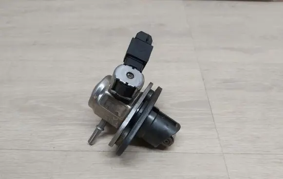 Toyota Auris E180 Fuel injection high pressure pump