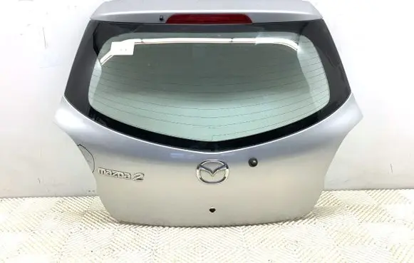 Mazda 2 Tailgate/trunk/boot lid 