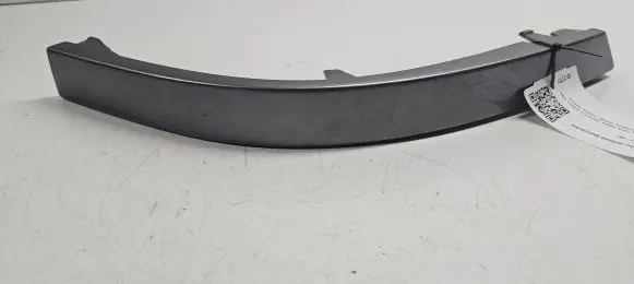 BMW 7 E65 E66 Rear/tail light trim molding 72758411