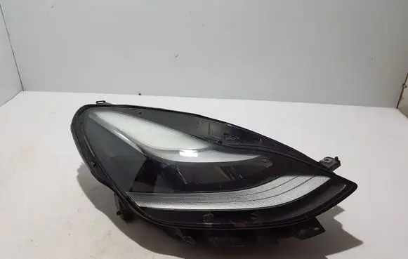 Tesla Model Y Headlight/headlamp 1514953