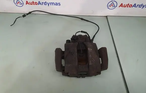 BMW X3 F25 Front brake caliper 6790921 34106790921