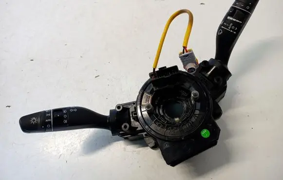 Hyundai Tucson TL Headlight wiper switch 93404D7962