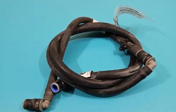 Intercooler hose/pipe