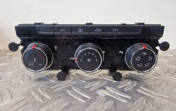 Volkswagen Golf VII Climate control unit 5G0907426M