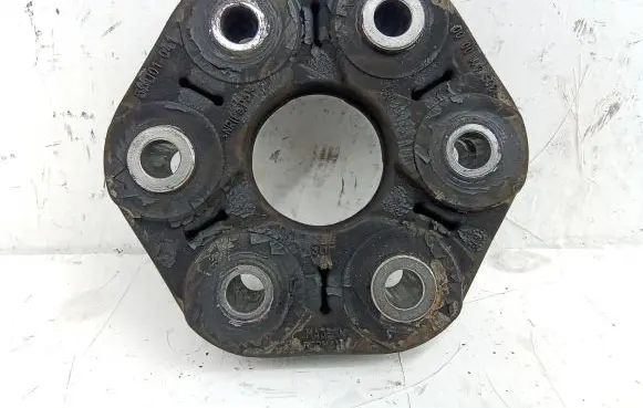 Mercedes-Benz E W238 Rear prop shaft donut coupling/joint 2054110000