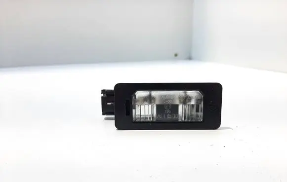 BMW 3 E90 E91 Number plate light 63267165646