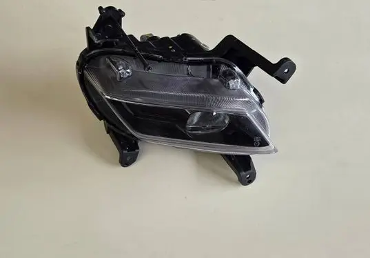 Hyundai Santa Fe Front fog light 92201S1110