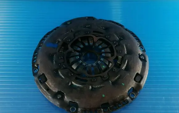 Toyota Avensis T250 Pressure plate 3125005130
