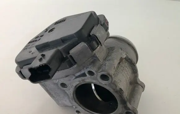 Peugeot 208 Throttle valve 9673534480