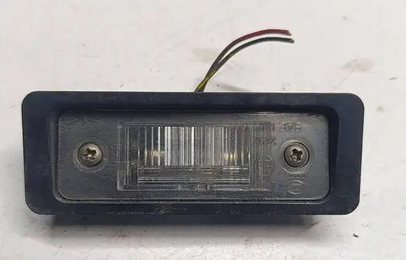 Volvo C30 Number plate light 44.59.00.02