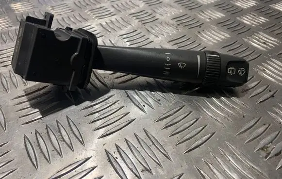 Volvo V70 Wiper control stalk 9452391