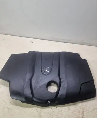 Mercedes-Benz C W205 Engine cover (trim) A6510108512 BBP214301