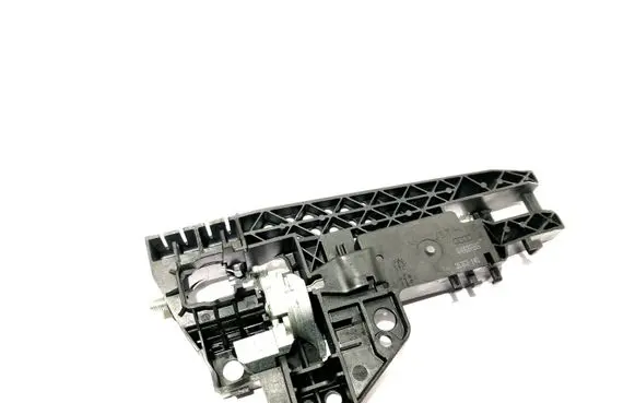 Front door exterior handle/bracket