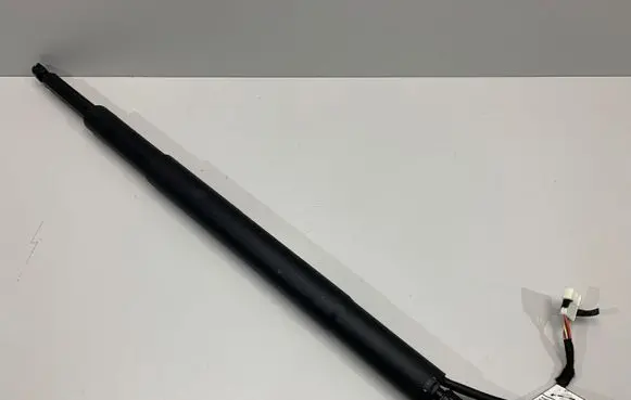 BMW 3 G20 G21 Tailgate strut 7453413