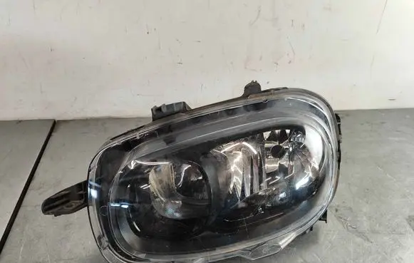 Citroen C3 Headlight/headlamp 90097897