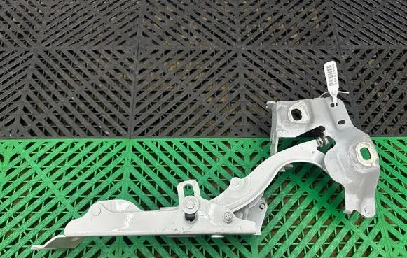 BMW 2 F45 Engine bonnet/hood hinges 7300522 120521 ES03