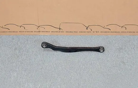 Mini One - Cooper F56 F55 Rear control arm 6870773 6870774 6884693