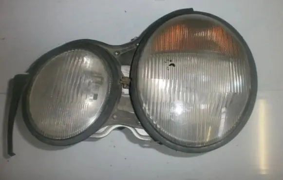 Mercedes-Benz E W210 Headlight/headlamp 144869