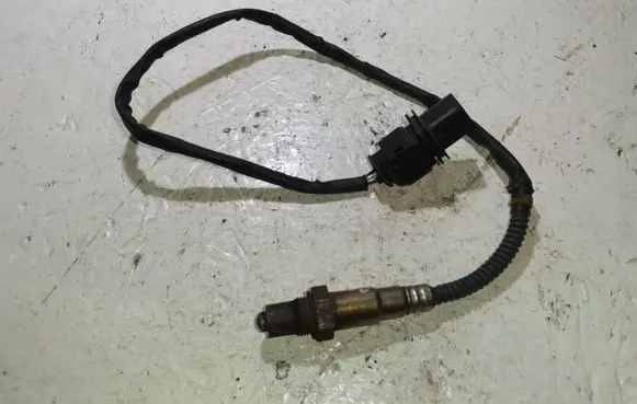 Volkswagen PASSAT B6 Lambda probe sensor 03G906262 0281004042 1928404687