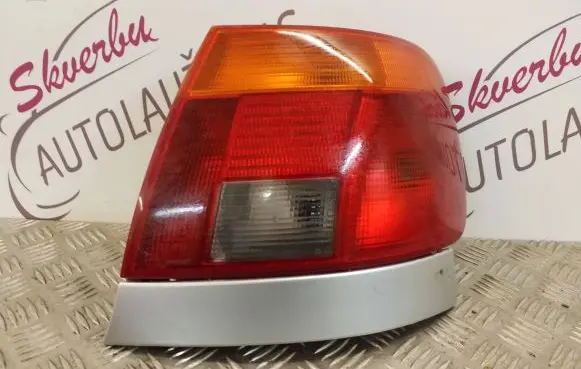 Audi A4 S4 B5 8D Rear/tail lights 8D0945096