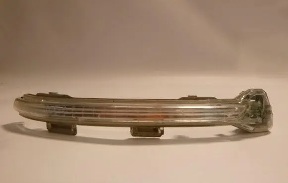 Volkswagen Golf VII Mirror indicator light 