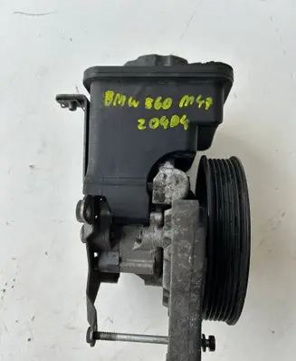 BMW 5 E60 E61 Power steering pump 7693974101