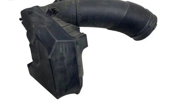 Audi A7 S7 4G Air intake hose/pipe 06E129615J