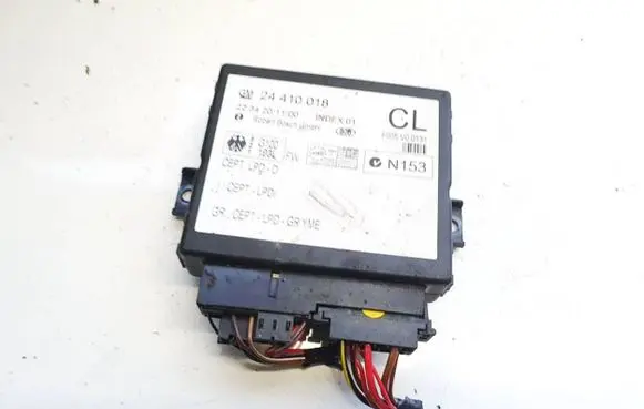 Opel Zafira A Comfort/convenience module 24410018 f005v00131
