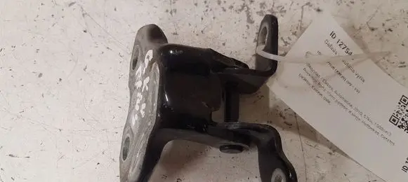Toyota Prius (XW30) Rear door upper hinge