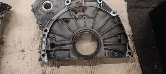 BMW 5 F10 F11 Timing chain cover 8516751
