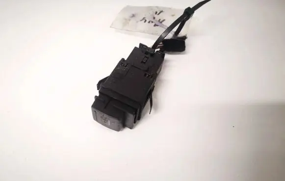 Windscreen/window heater switch